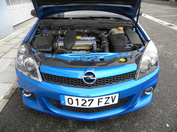 Opel ASTRA OPC