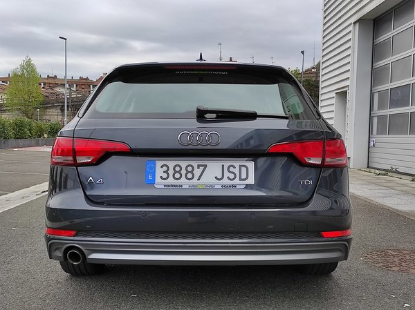 Audi A4 AVANT Desing Stronic