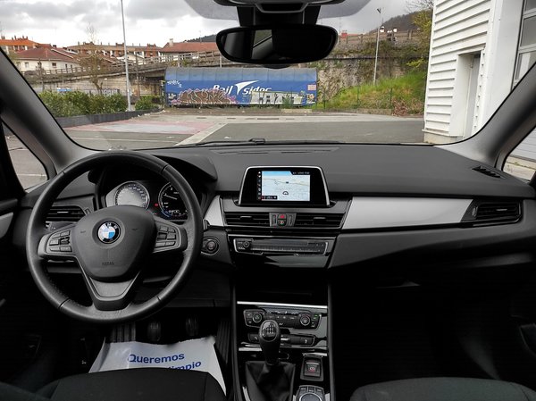BMW 218d GRAN TOURER