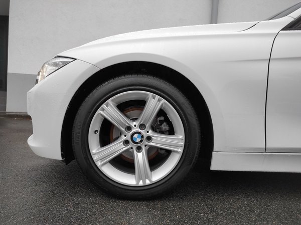 BMW F31 318d TOURING Effycient Dynamics